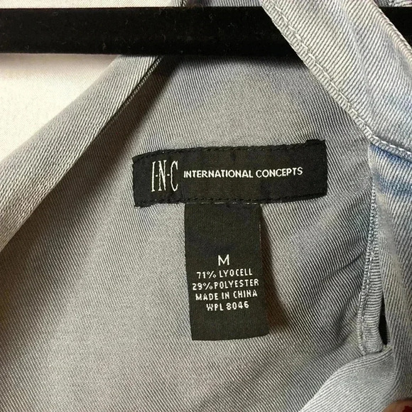 International‎ concepts halter top with off the shoulder sleeves - Picture 3 of 4